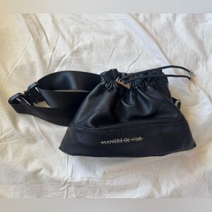 Maniere de voir fanny pack